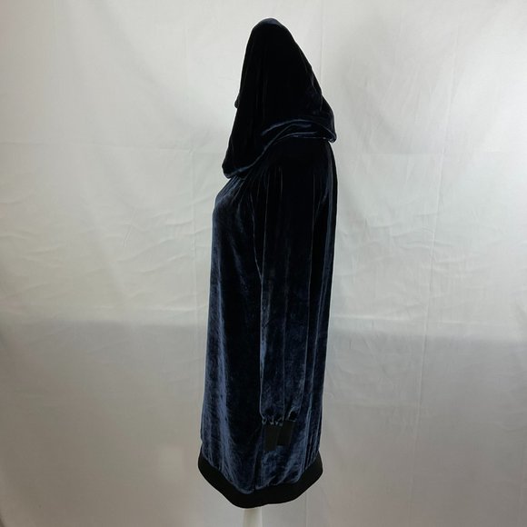 Alice + Olivia | Navy Velvet Mini Dress - Picture 2 of 8